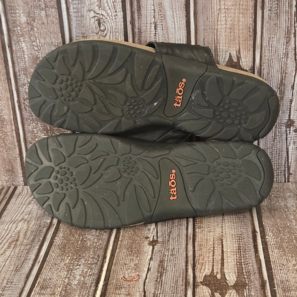Sz 8 Womens Taos Gift Black Ruched Leather Comfort Thong Slides Sandals VGUC - Picture 6 of 6
